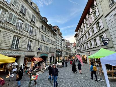 Discover hidden gems and must-see, with a local guide