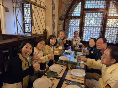 Prague Castle to Old Town: A Highlights Walking Tour