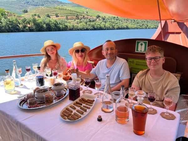 Douro Valley Luxury Wine Cruise & Dining | 3 Estates
