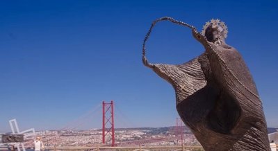 Lisbon in Half a Day – Private Highlights Tour with a Local Guide