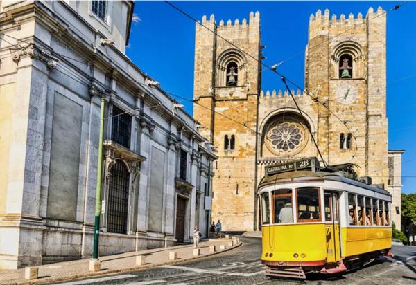The Soul of Lisbon: From Rossio to Alfama & the Tagus Walking tour with a certified local guide