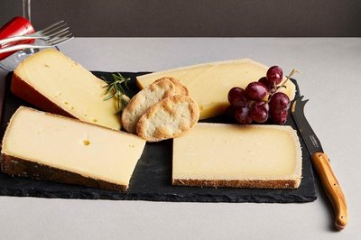 Geneva Local Food and Culture Walking Tour