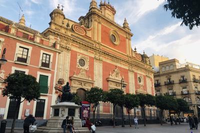Islamic Seville: From Ishbilya to the Almohad Capital