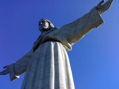 Lisbon in Half a Day – Private Highlights Tour with a Local Guide