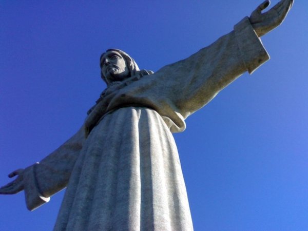 Lisbon in Half a Day – Private Highlights Tour with a Local Guide