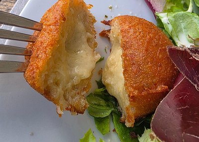 Geneva Local Food and Culture Walking Tour