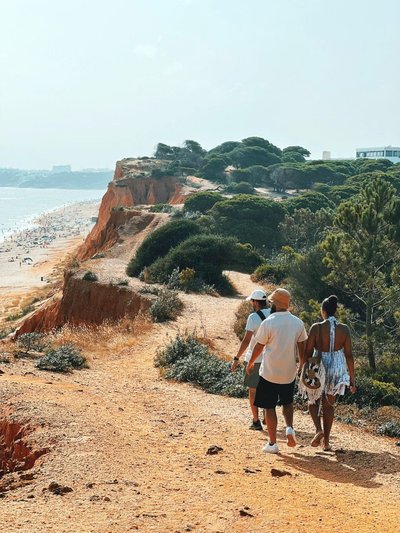 Food Tour: Local Tapas & Tastings w/ Family Farm Visit